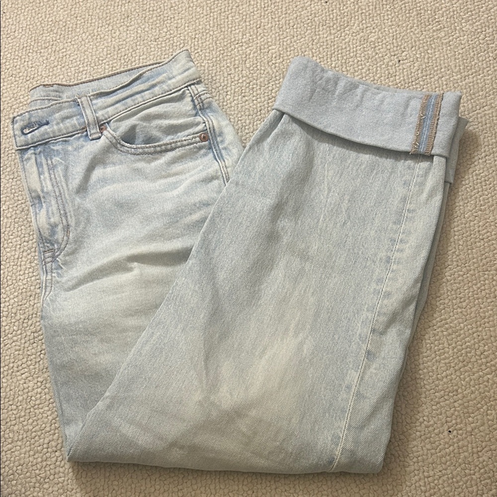American Eagle Outfitters Light Blue High Rise Jeans
